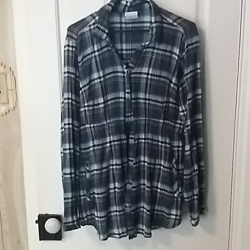 Columbia Women's Button Up
